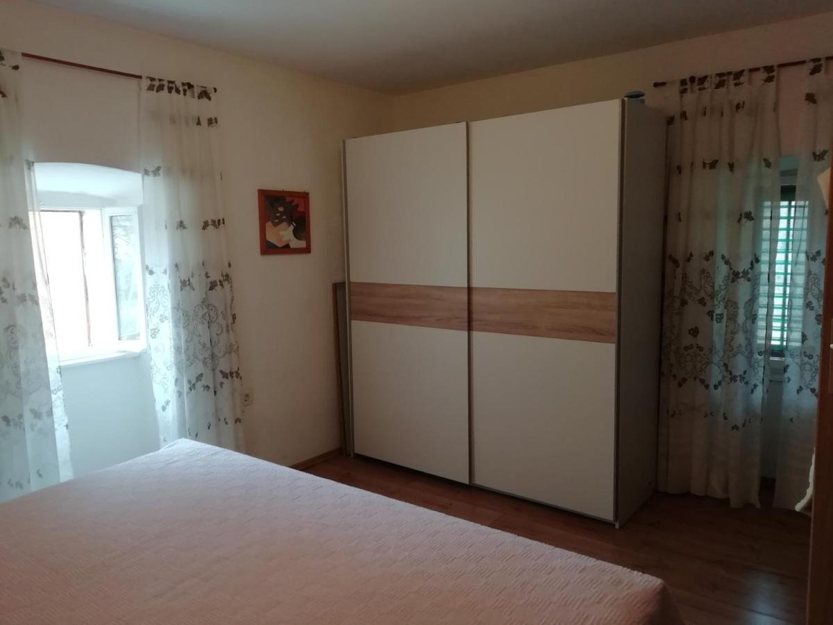 Holiday Homes Mirjana Moscenicka Draga Exterior foto