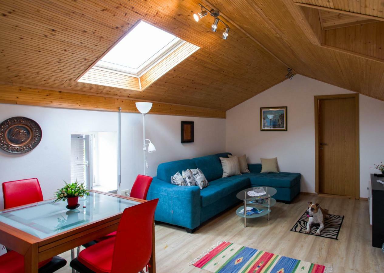 Holiday Homes Mirjana Moscenicka Draga Exterior foto