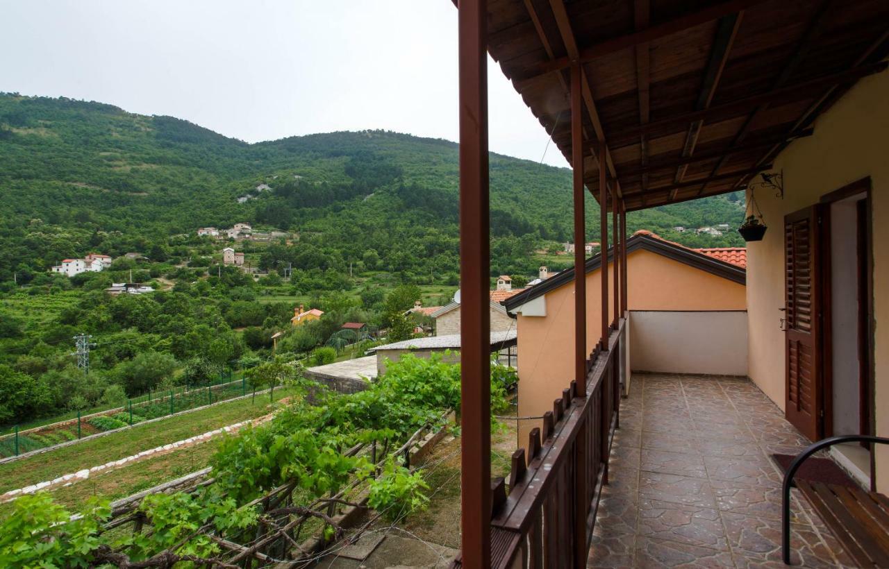 Holiday Homes Mirjana Moscenicka Draga Exterior foto
